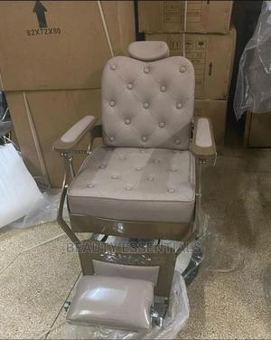 High End Executive Barber Seat - thumbnail 2