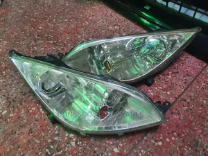 Mitsubishi Colt Nonxenon (Clear) Headlights `