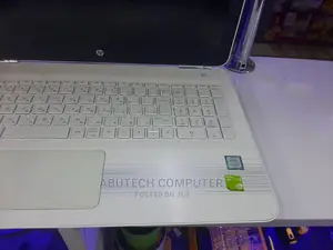 Laptop HP Pavilion 15 8GB Intel Core I7 HDD 1T