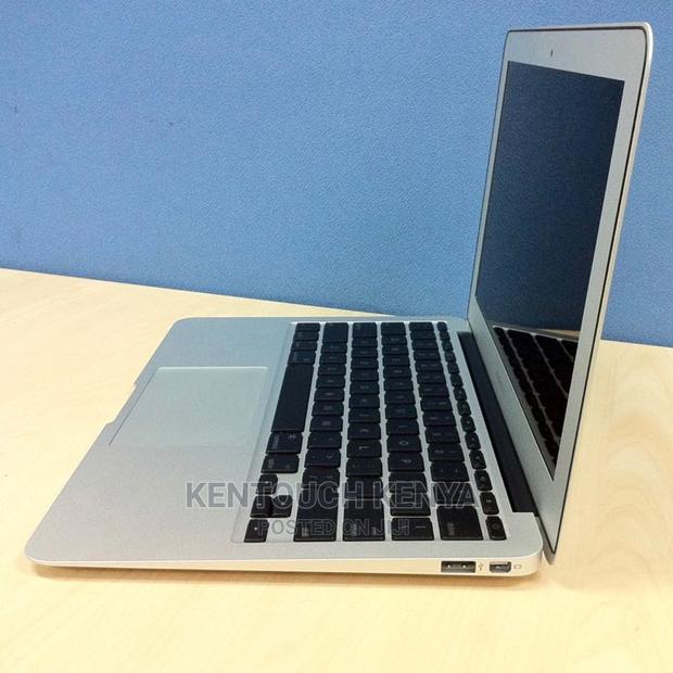 Laptop Apple MacBook Air 4GB Intel Core I5 SSD 128GB - thumbnail 4