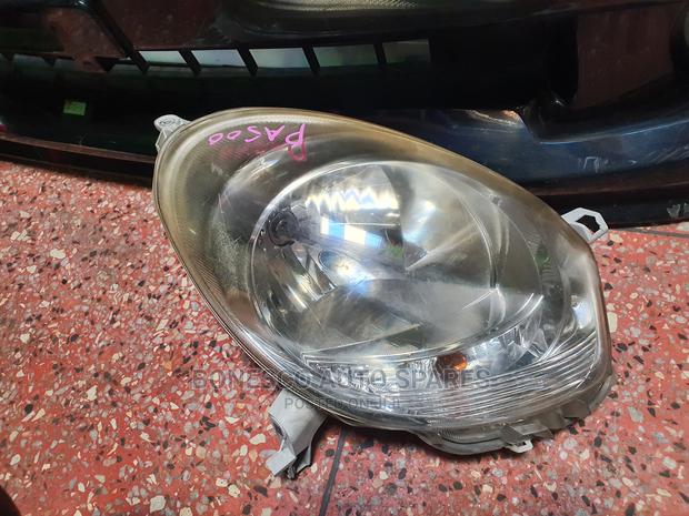 Toyota Passo 2010-12 Nonxenon Headlight Assembly - main view