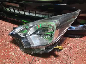 Toyota Ractis 2013 Nonxenon Headlight Assembly