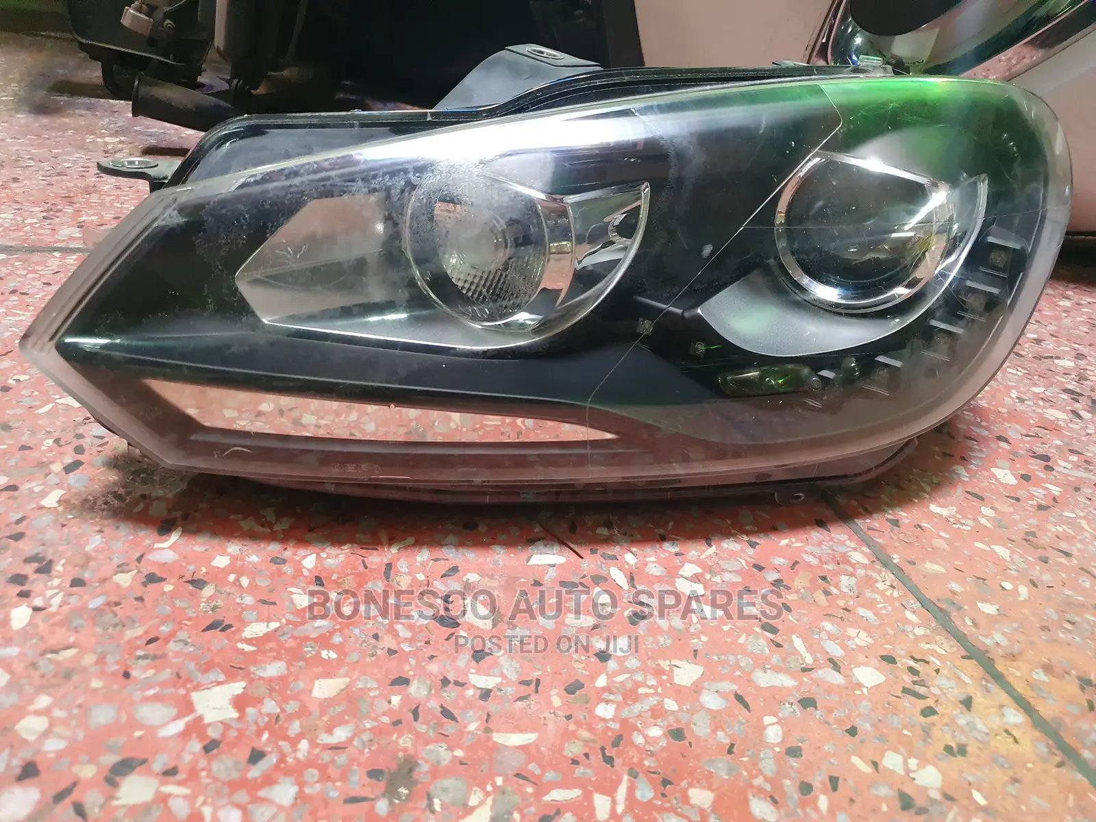 Vw Golf Mk6 Left Xenon DRL Headlight