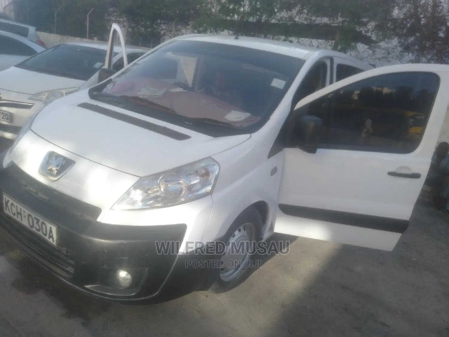 Peugeot Expert 2010 White