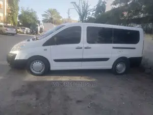 Peugeot Expert 2010 White