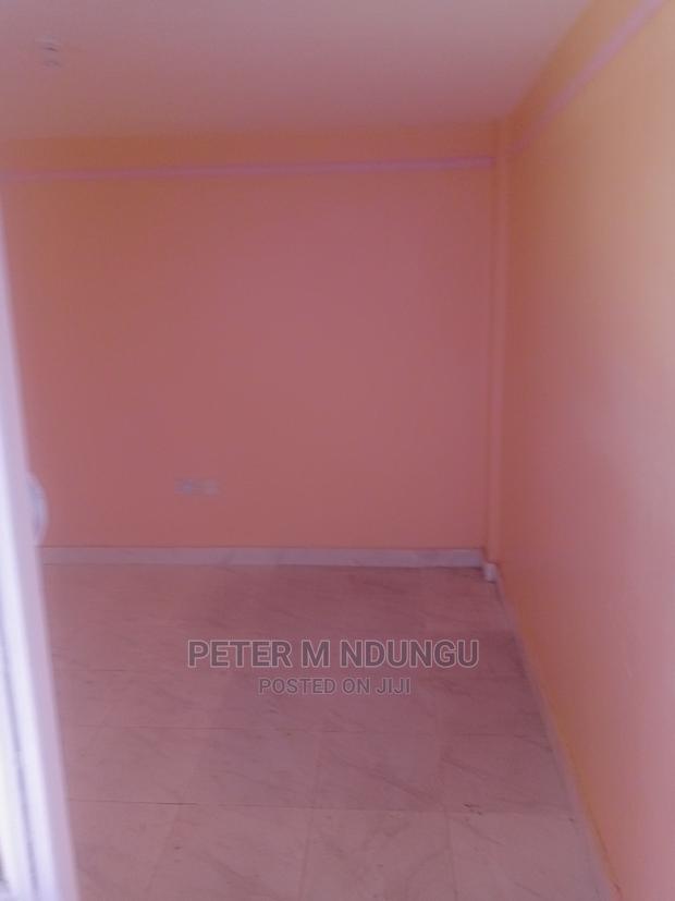 Flat to Let,One Bedrooms - thumbnail 9