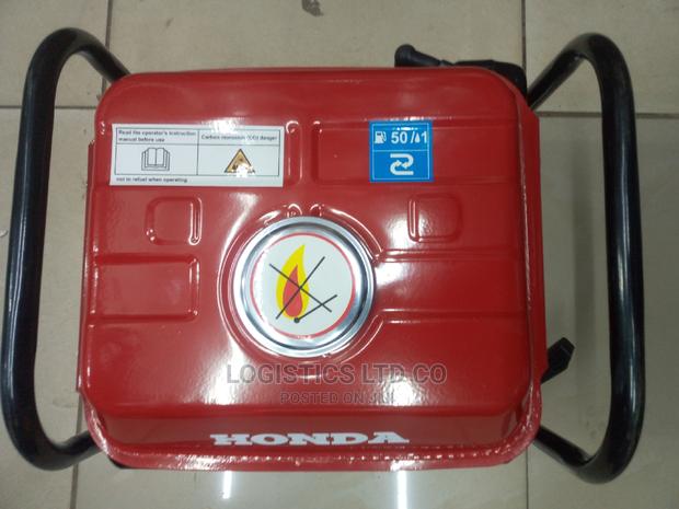 Honda 750watts Portable Generator - thumbnail 3