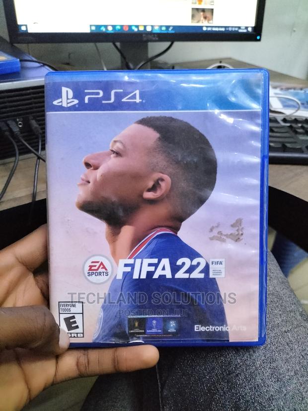 FIFA 22 Used Ps4 Game - main view