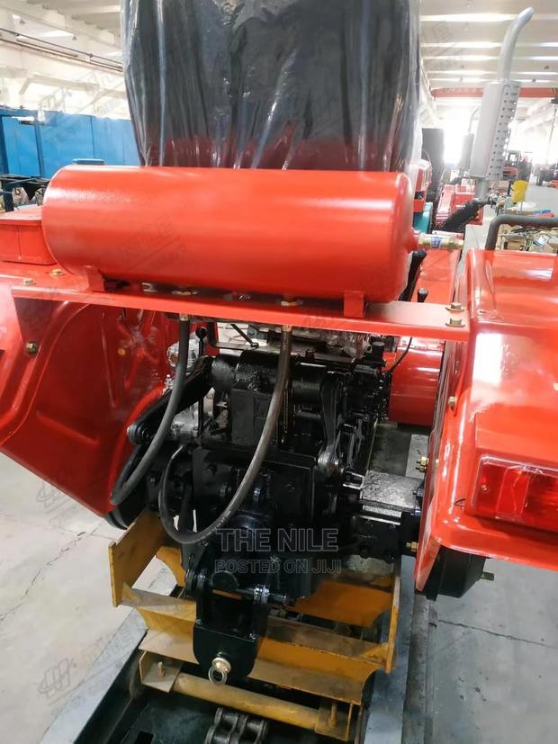 30hp Agricultural Tractor - thumbnail 4