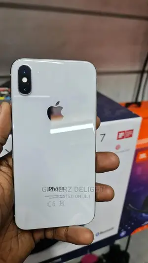Apple iPhone X 256 GB White