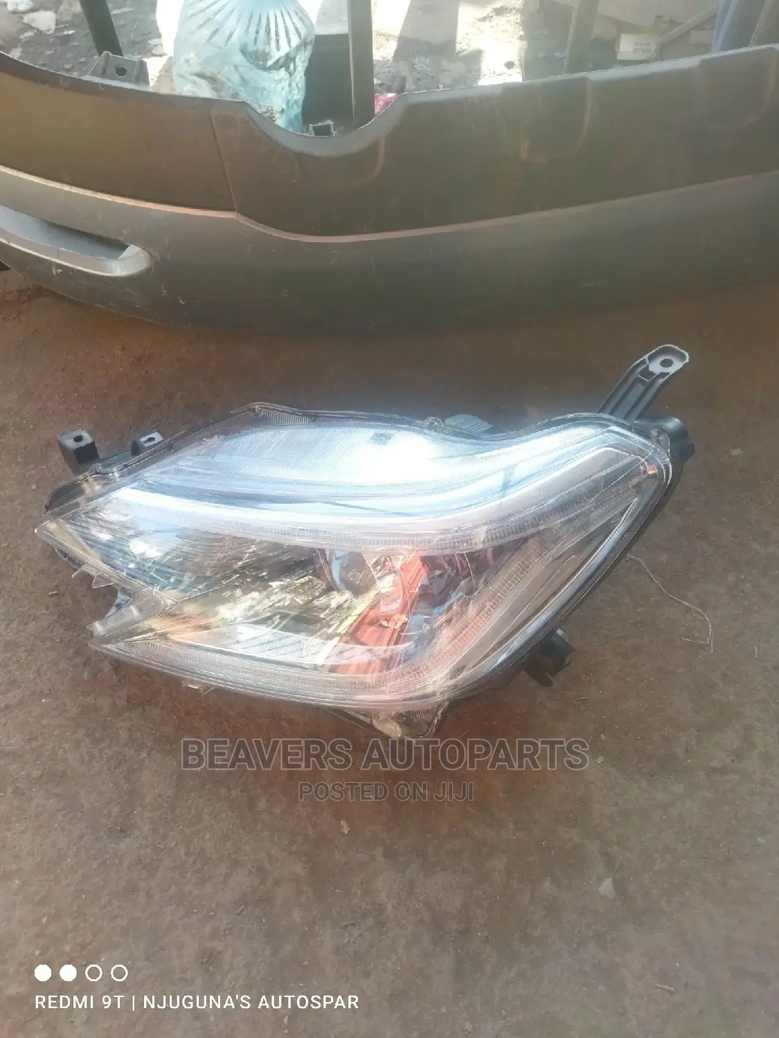 Mark X 2013 Headlight