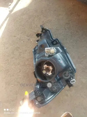 Mark X 2013 Headlight