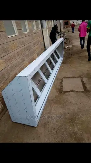 Kitchen Hood/ Chimney