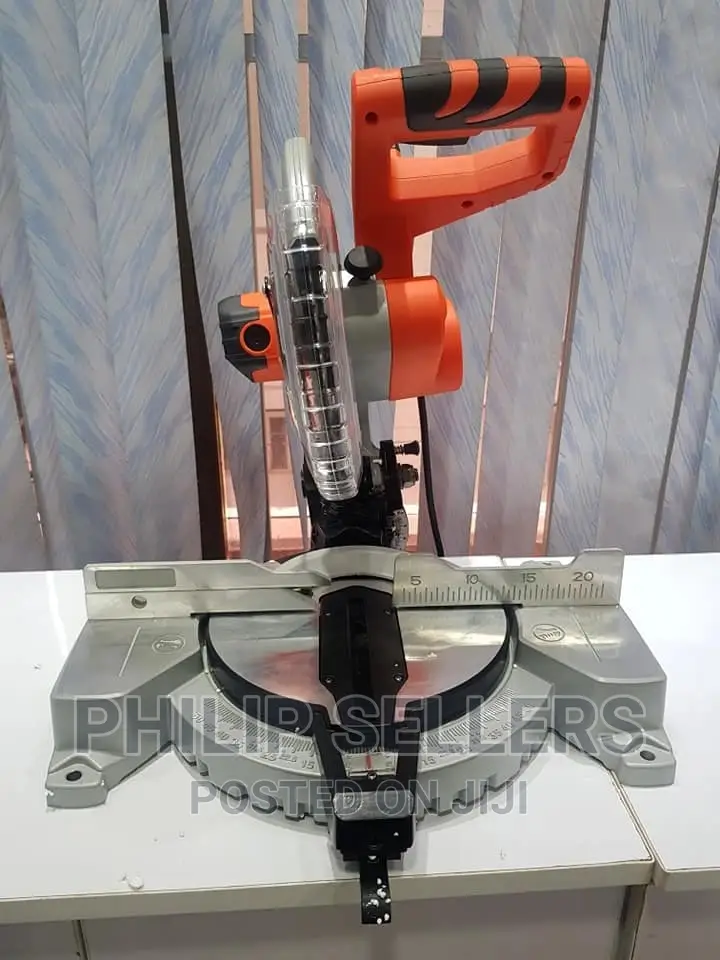 Innovia 2200W Miter Saw
