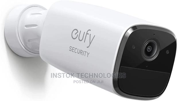 Eufy Solocam E40 All-in-one, Standalone Security Camera - main view