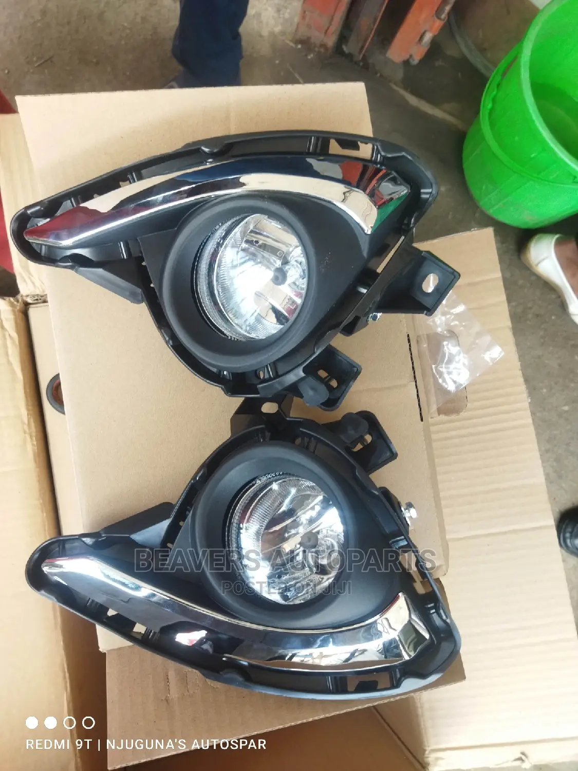Mazda Demio 2015 Foglights