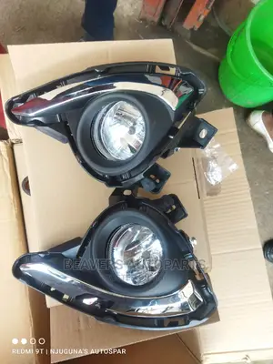 Mazda Demio 2015 Foglights