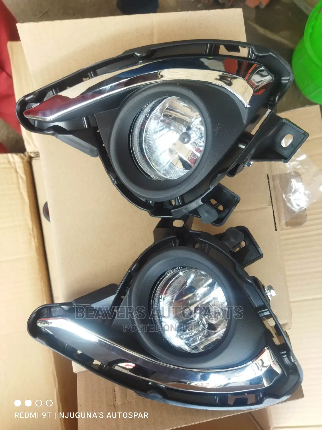 Mazda Demio 2015 Foglights