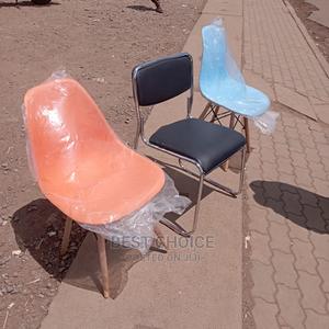 Aemes Chair - main view