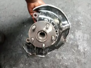 Front Hub Toyota Wish New Model Left Side