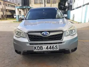Subaru Forester 2014 Silver: Compact, Powerful, and Efficient