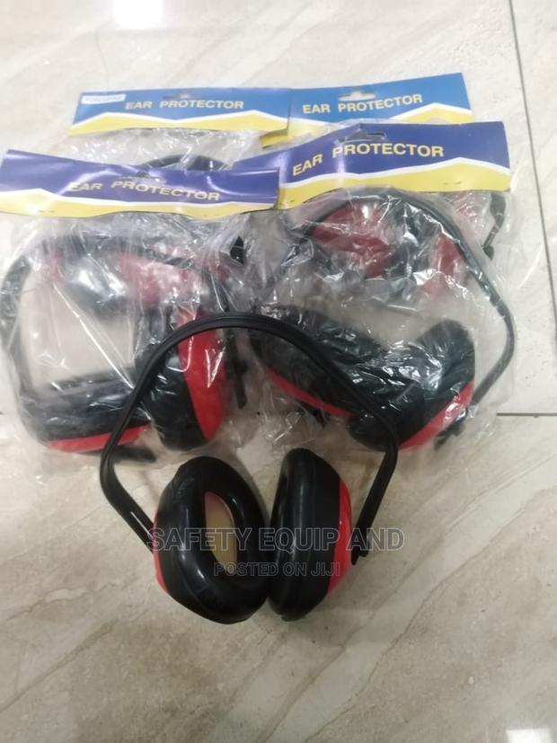 Ear Muffs Available at a Good Price - main view