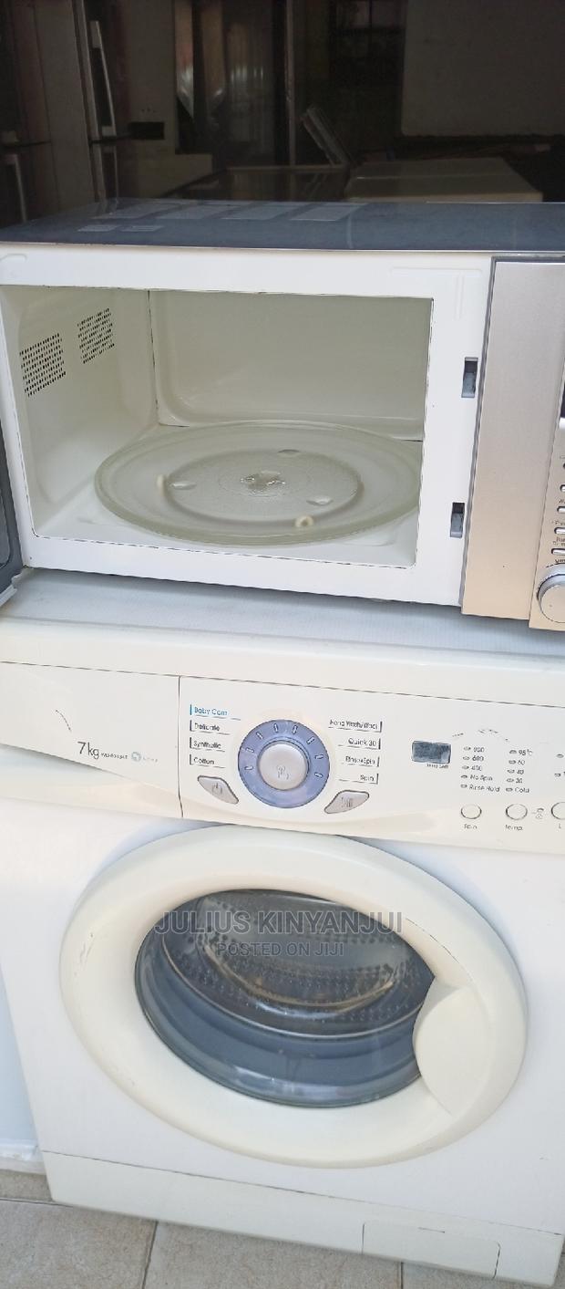 Big Microwave Oven - main view