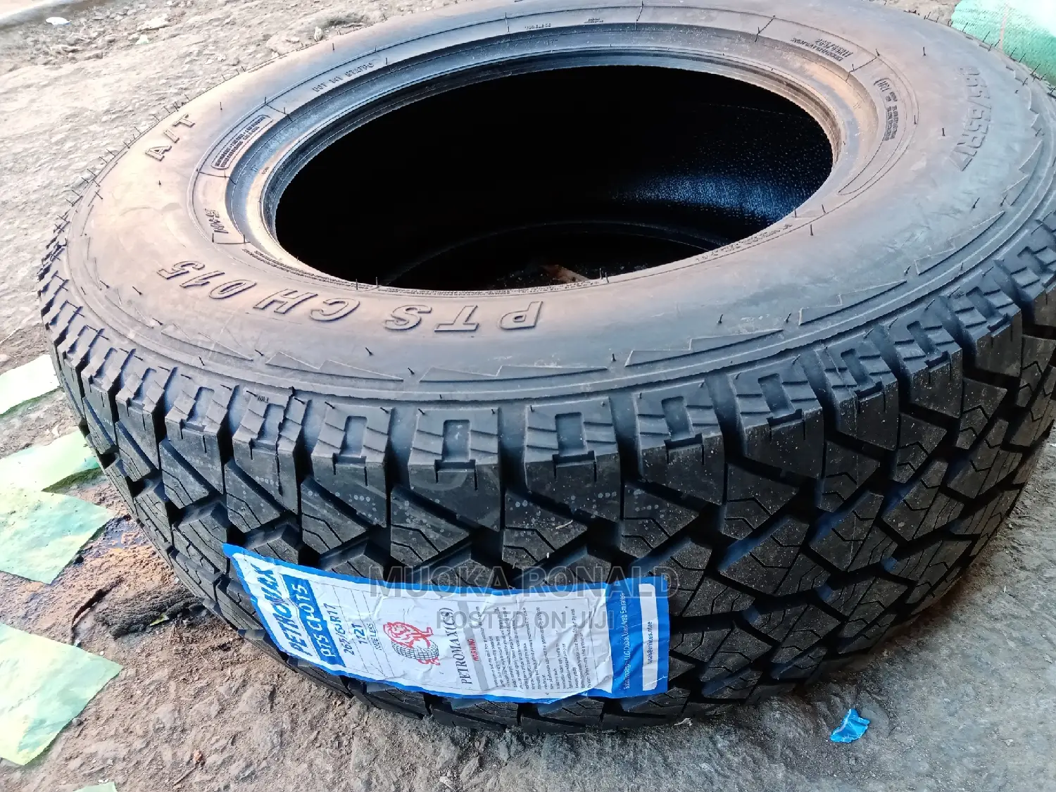 A/T Tyre 265/65r17