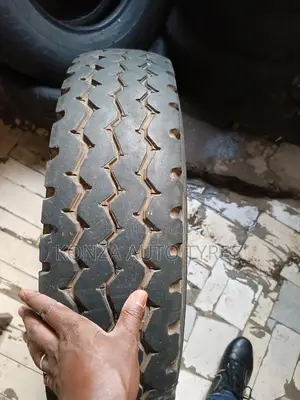 Firestone Tyres Size 750r16