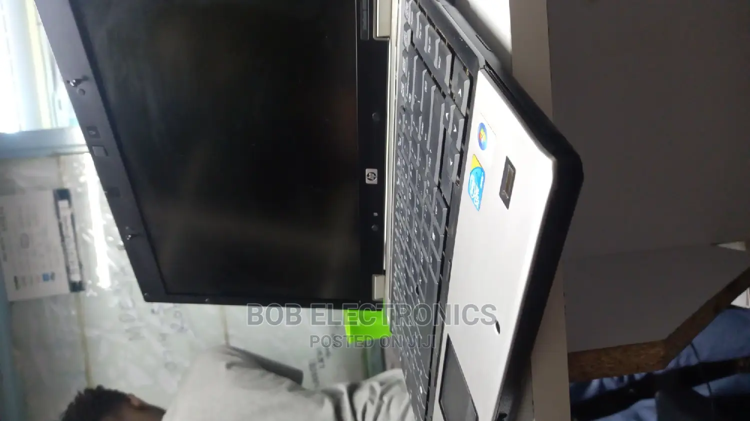 Laptop HP EliteBook 8570P 4GB Intel Core 2 Duo 320GB