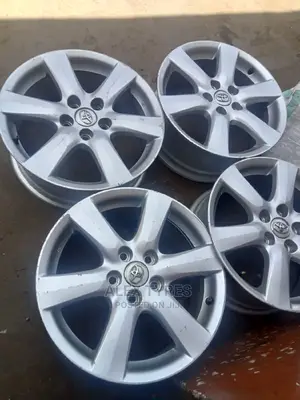 Size 17 Inches Toyota Vanguard Sport Rims Set