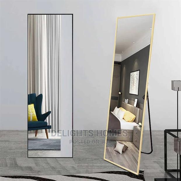 Stand Alone Mirrors