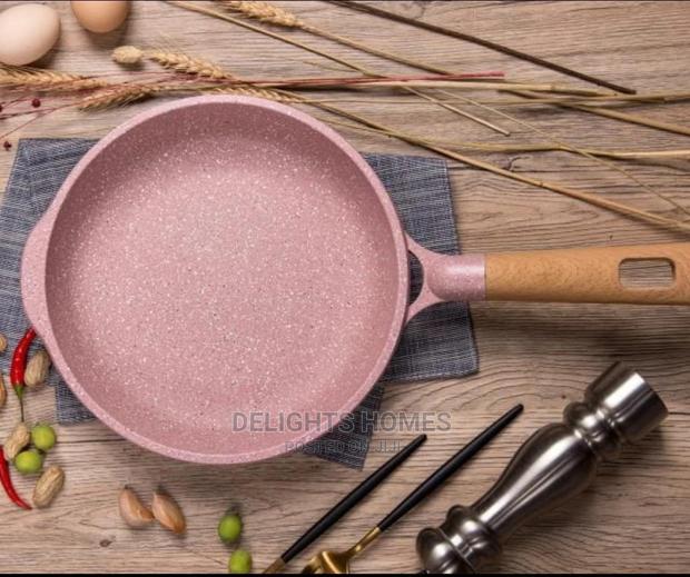 High Quality Frying Pan - main view