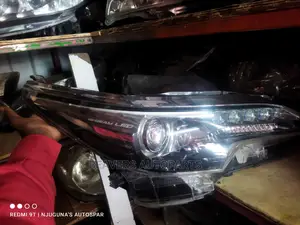 Toyota Fortuner 2015 Headlight