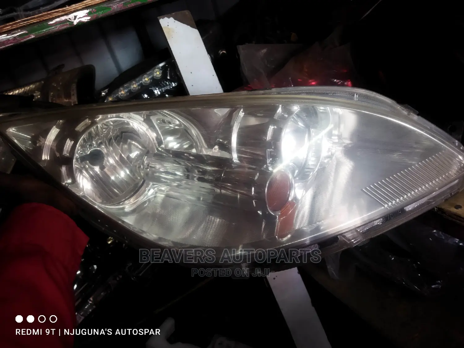 Mitsubishi Colt Non Zenon Headlight