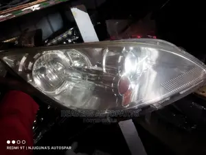 Mitsubishi Colt Non Zenon Headlight