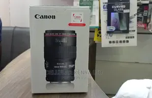 Canon EF 100mm F/2.8l Macro IS USM Lens