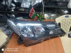 Rav 4 2015 Headlight