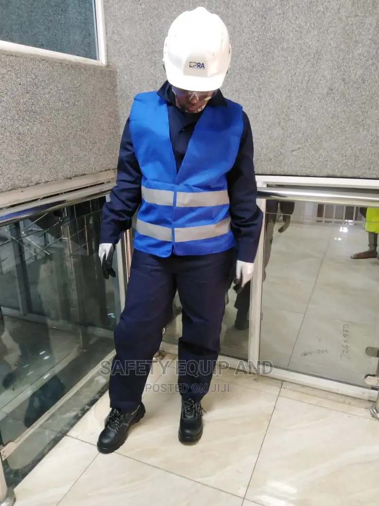 Tetrex Navy Blue Overalls In Diffrent Sizes