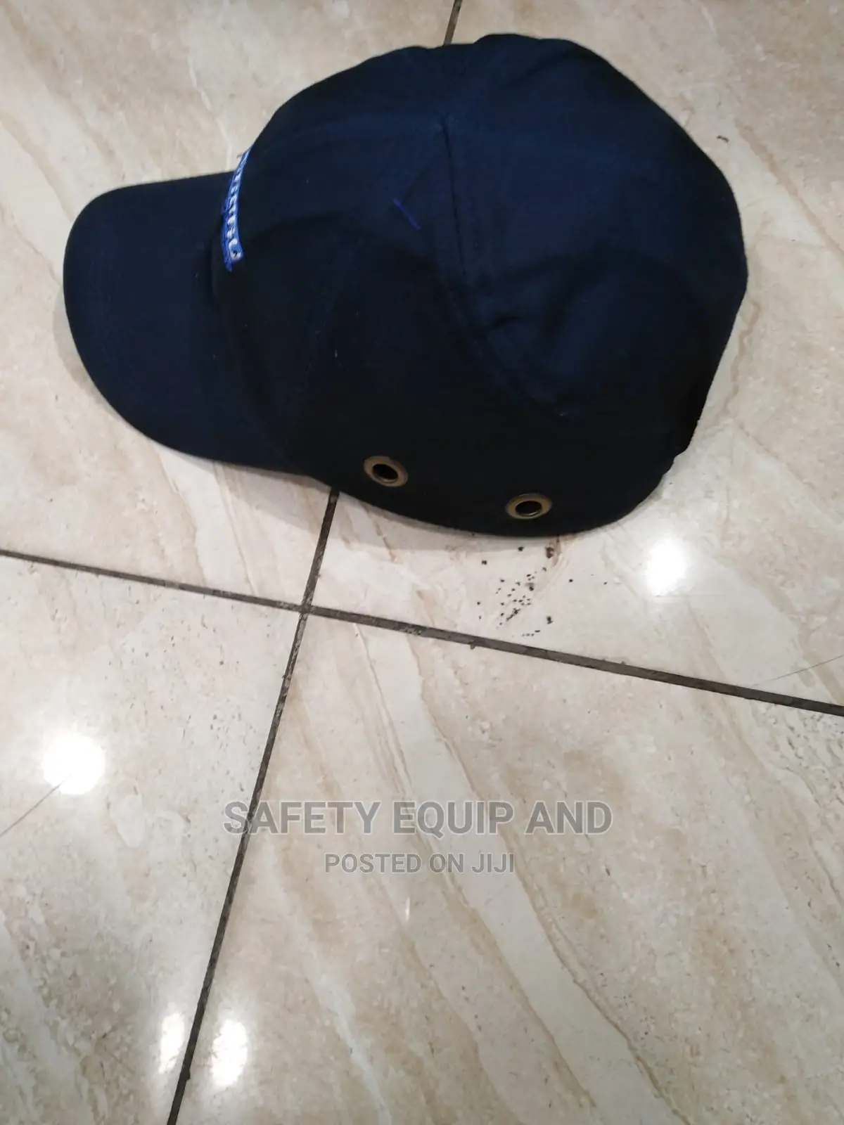 Navy Blue Bumb Cap