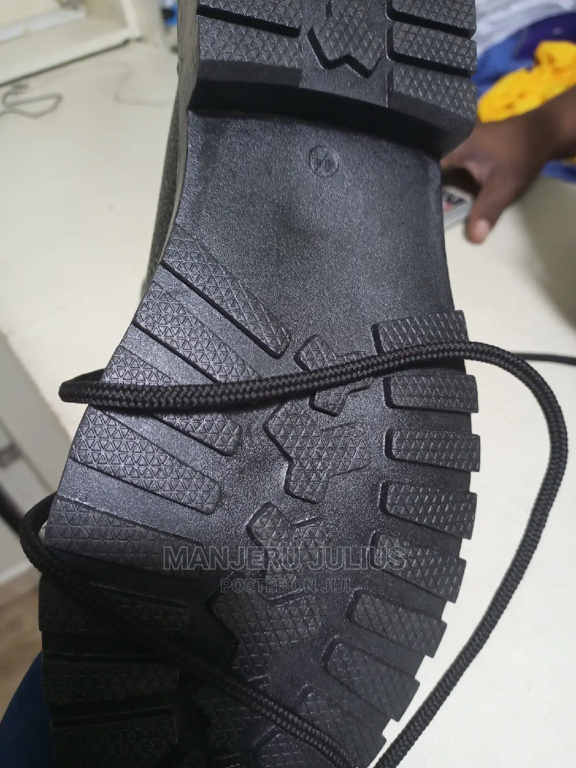 Securical Boots