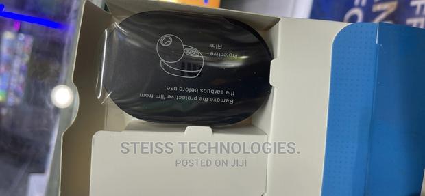 Mi True-Earbuds. - thumbnail 3