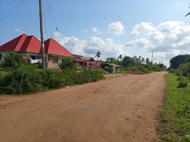 Prime Quarter Acre Plots for You!! - thumbnail 6