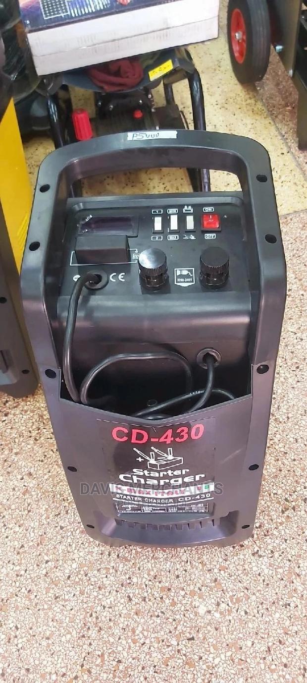 Welding Machine With Control Switches - main view