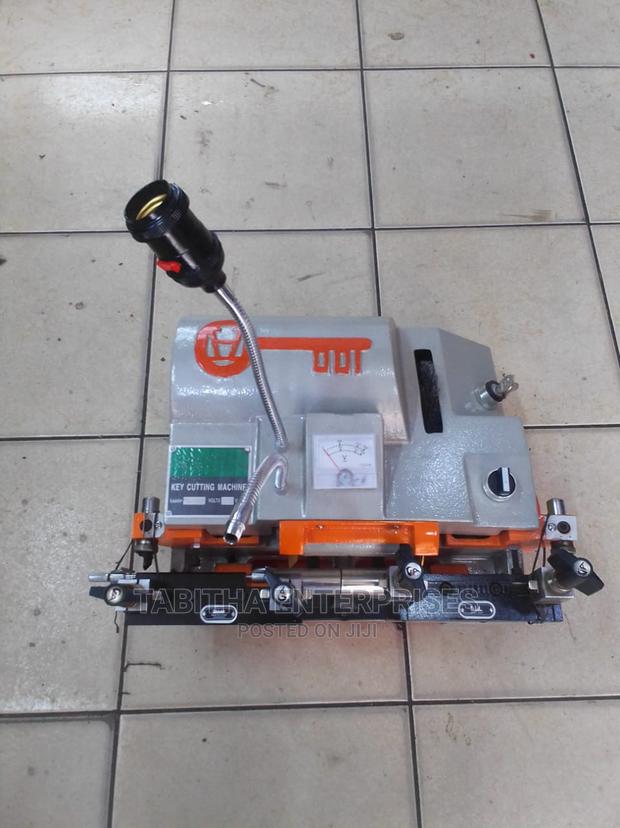 Electric Key Cutting Machine