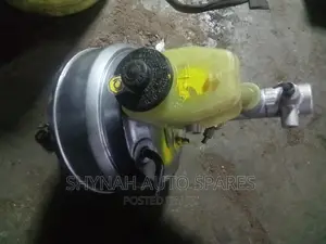Brake Booster and Master Cylinder Prado 95 Without Switch