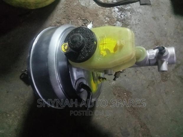 Brake Booster and Master Cylinder Prado 95 Without Switch