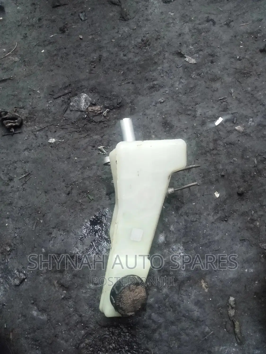 Brake Master Cylinder Mazda Demio Model 2005,2006,2006,2004