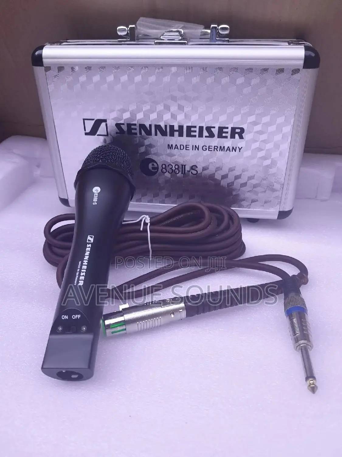 Senhesier Case Microphone