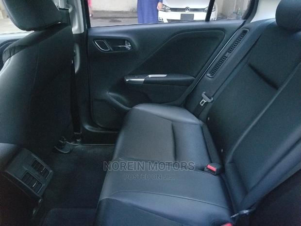 Honda Stream 2014 White - thumbnail 4